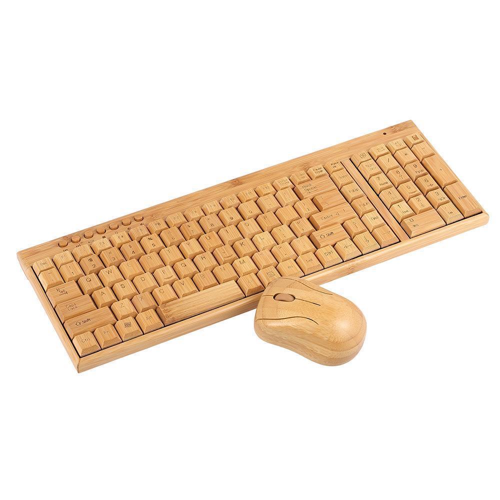 لوحة مفاتيح وفأرة خيزران