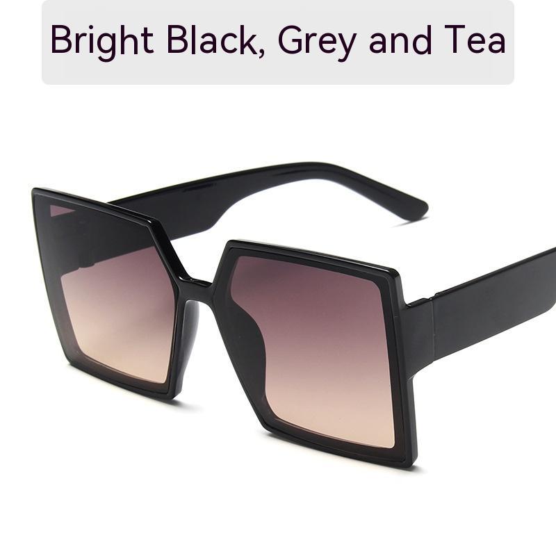 نظارات شمسية بإطار مربع كبير جديد للنساء
