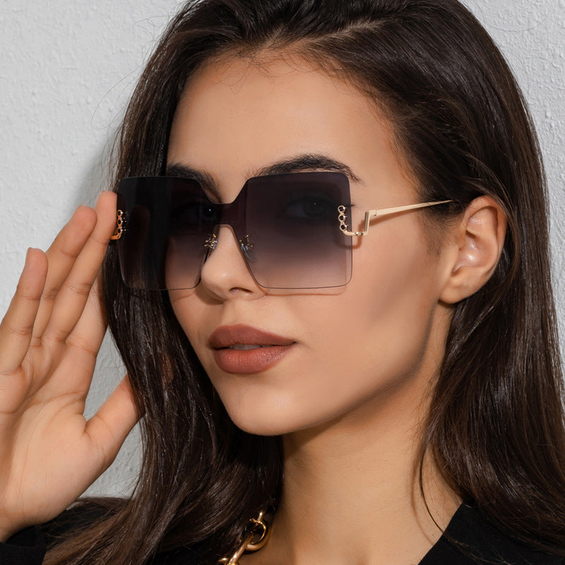 نظارات شمسية مربعة الشكل بإطار كبير جديد للرجال والنساء