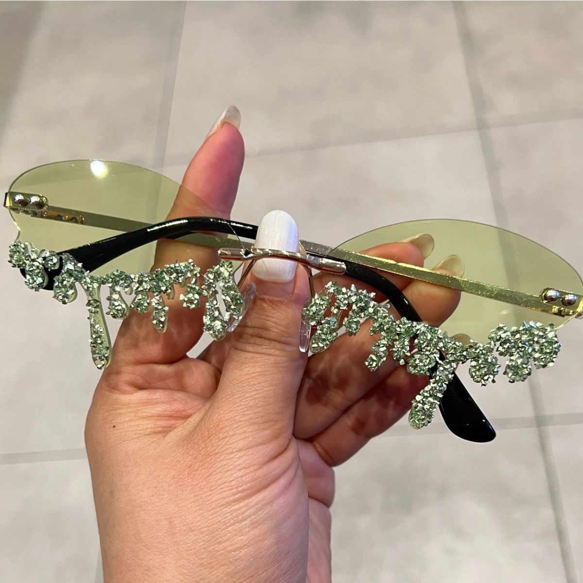 نظارات شمسية مصنوعة يدويًا للرجال والنساء