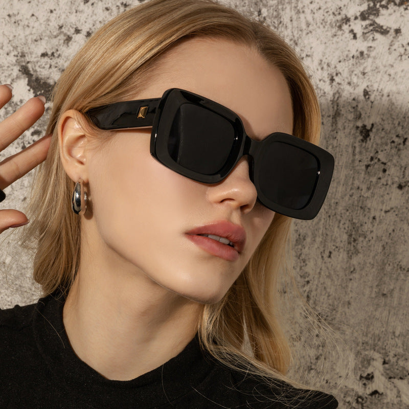 نظارات شمسية جديدة مربعة الشكل كبيرة الإطار مربعة الشكل للرجال والنساء عصرية